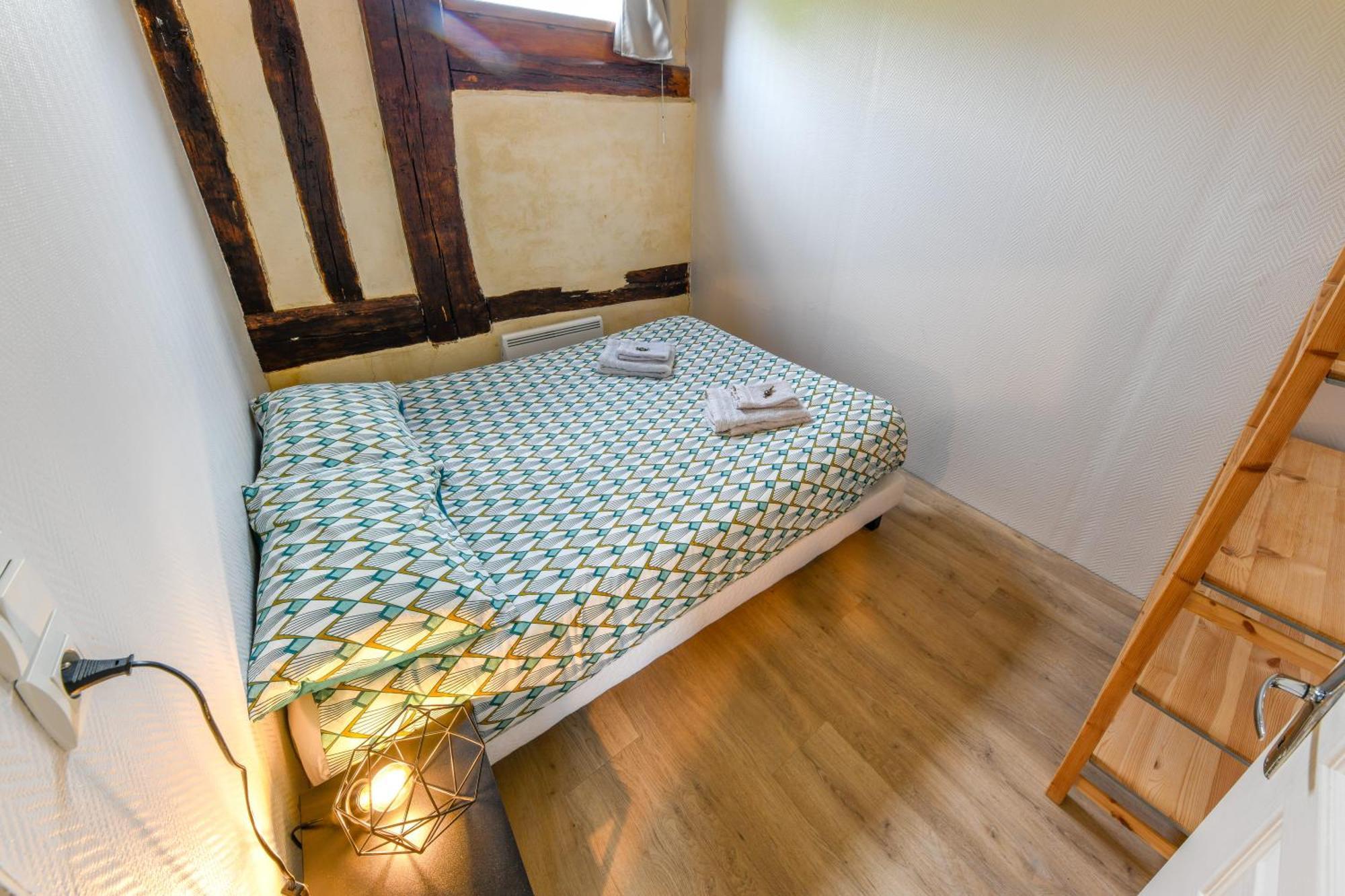 Bed and Breakfast Domaine Le Colombier Dienville Zimmer foto